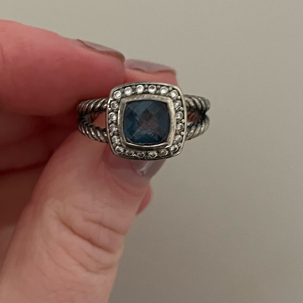 Petite Albion® Ring
Sterling Silver with Blue Topaz and Diamonds, 7mm